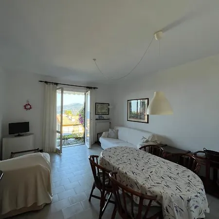 Vista Sul Golfo Apartment *